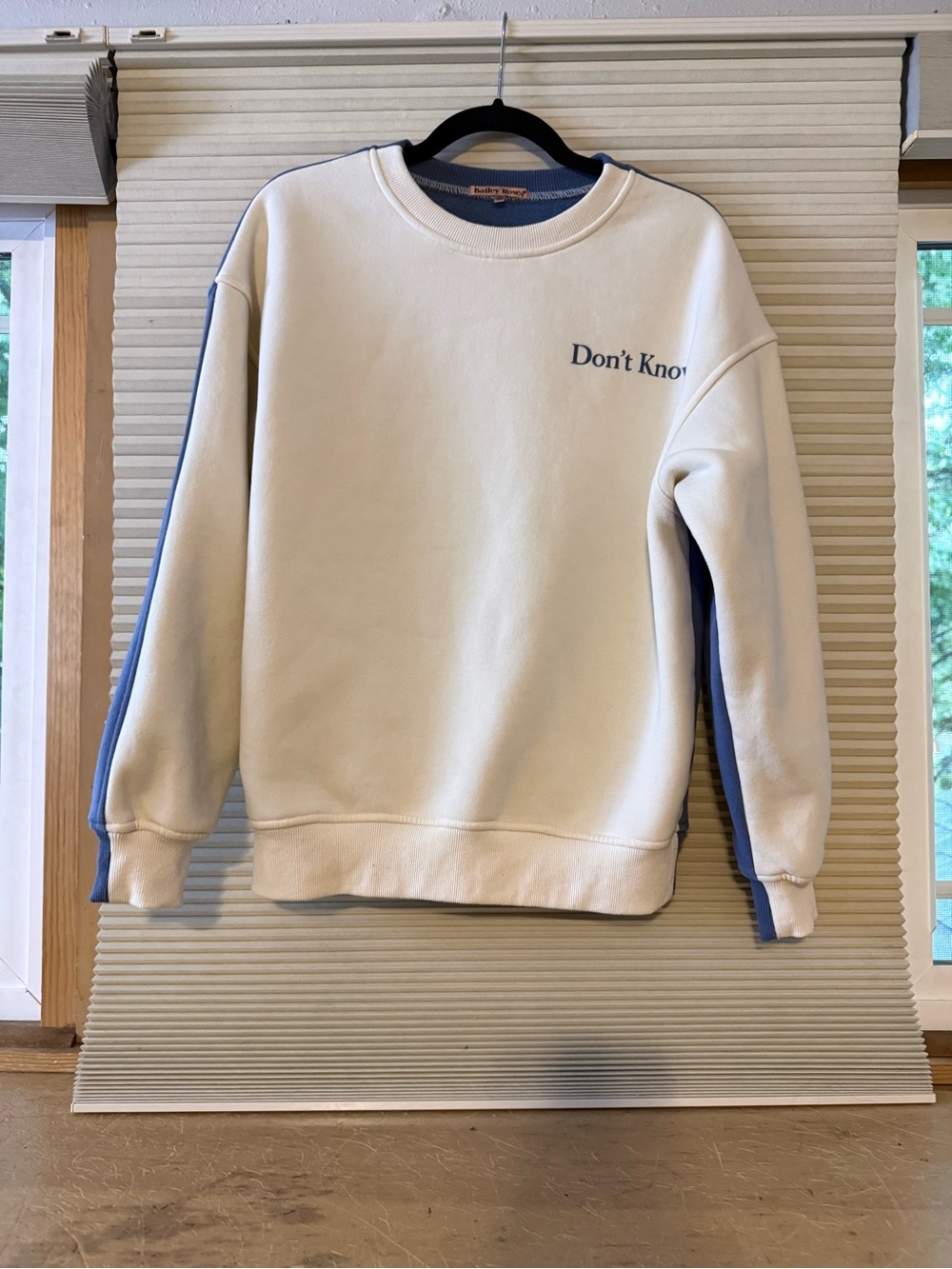 Bailey Rose Pullover Cream Blue Don't Know Don't Care Graphic Colorblock XS